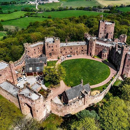 Peckforton Castle Tarporley Exteriör bild