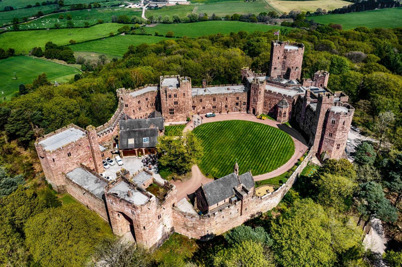 Peckforton Castle Tarporley Exteriör bild